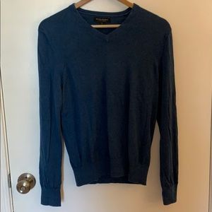 Banana Republic v-neck luxury blend sweater